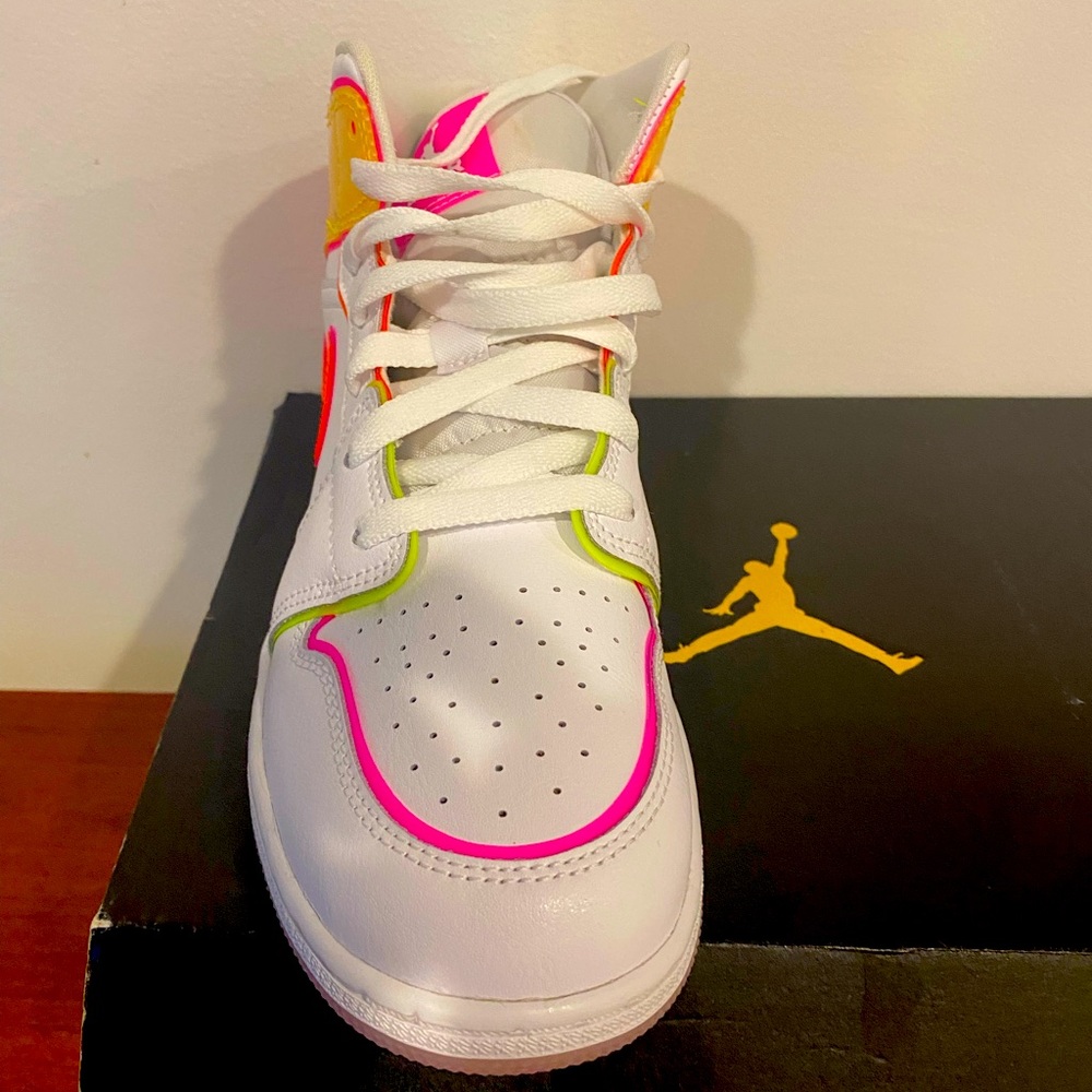 AJ Air Jordan 1 midi